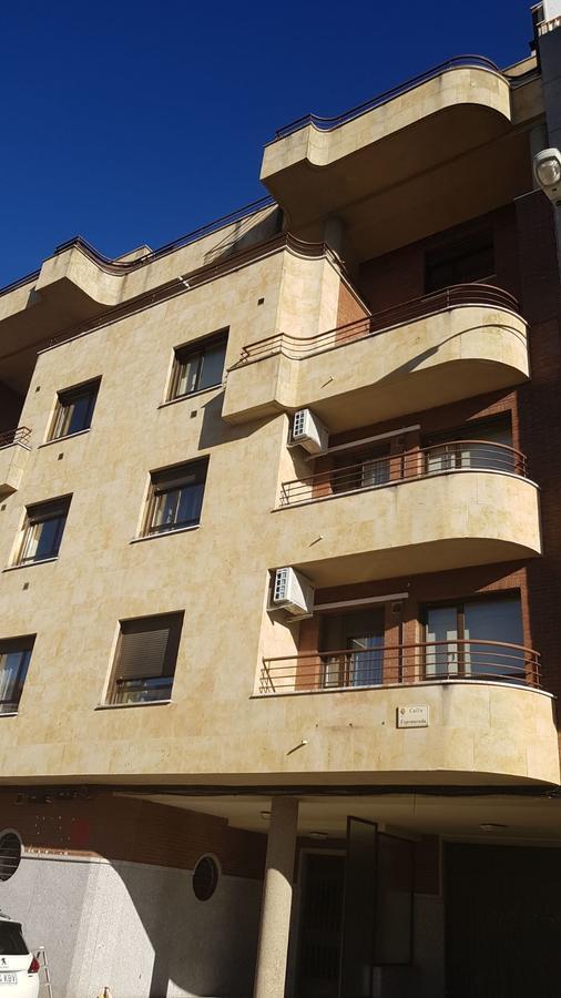 Apartamentos Anita Salamanca Ngoại thất bức ảnh
