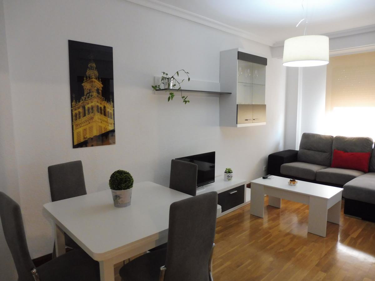 Apartamentos Anita Salamanca Ngoại thất bức ảnh