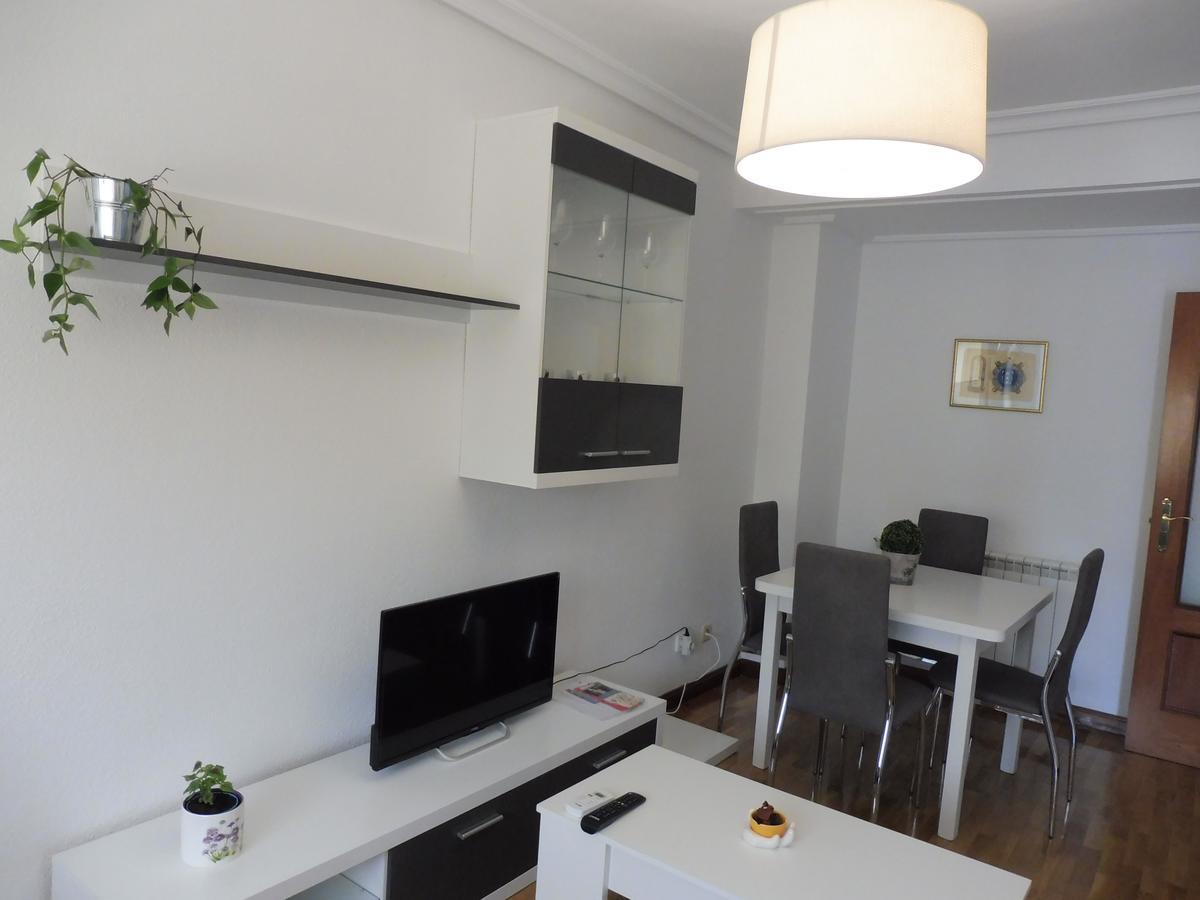 Apartamentos Anita Salamanca Ngoại thất bức ảnh